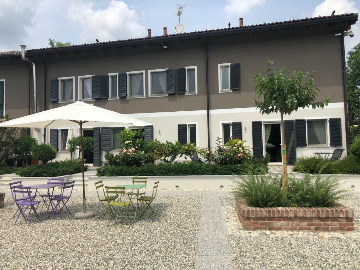 Hotel Cascina Castagneto CastellʼAlfero Exteriér fotografie